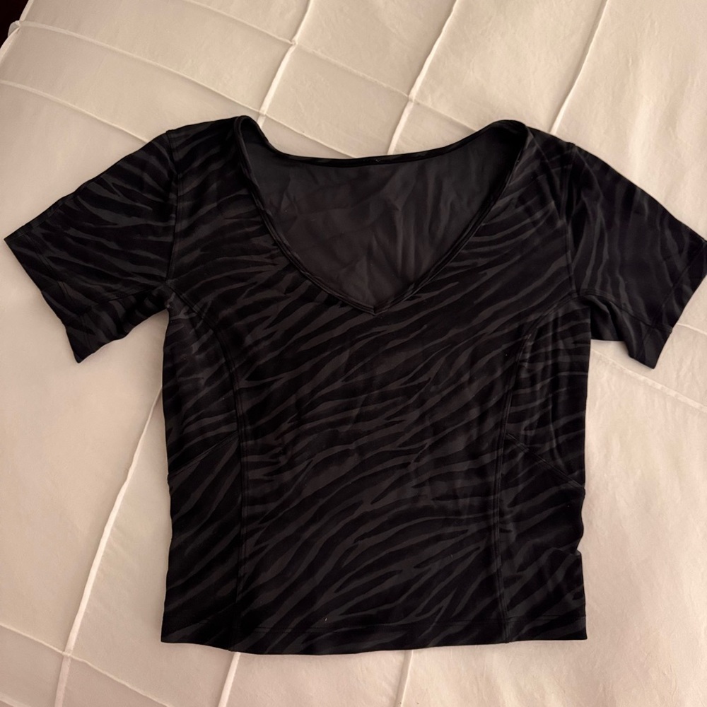 Lululemon Athletica Black Zebra Short Sleeve Top